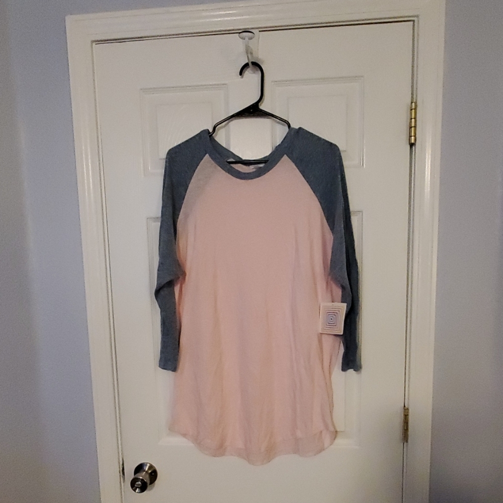 LuLaRoe 1/4 sleeve Tee